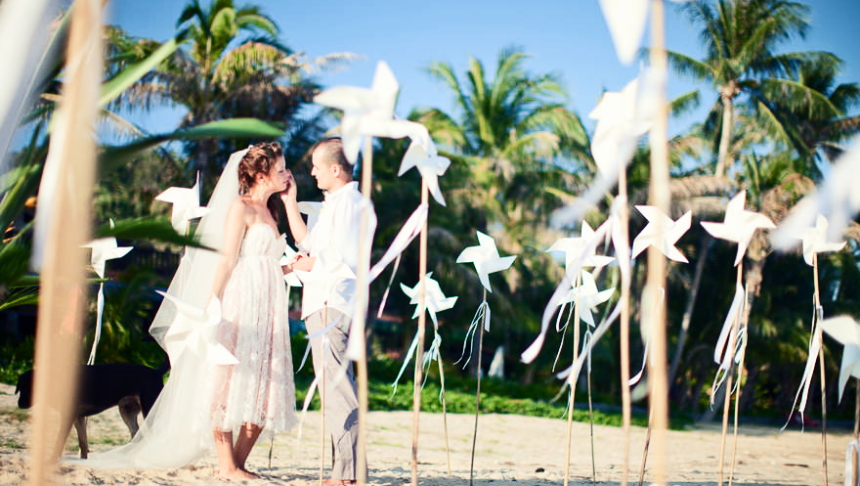 planning a beach wedding